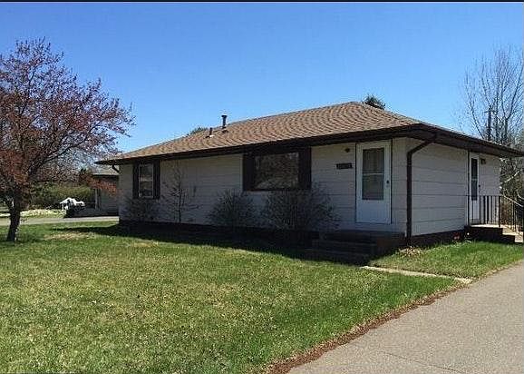 1st image of 12006 Duke Dr NE