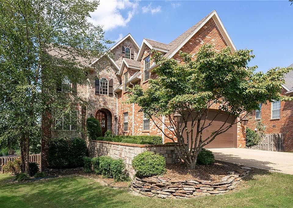 1st image of 7007 W Inglewood Ct