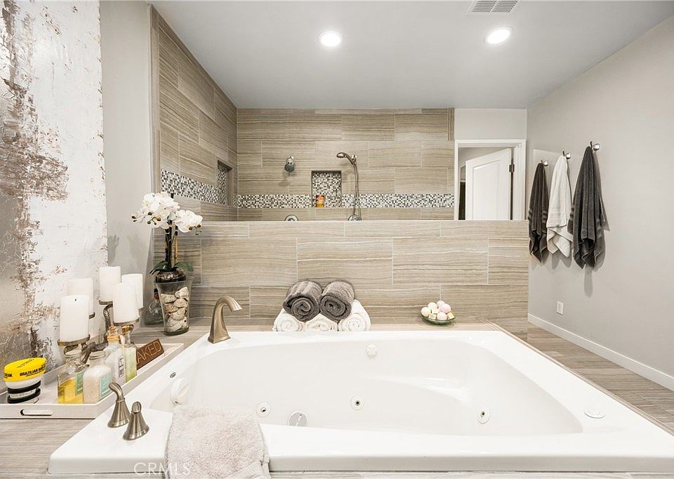 1st image of 19301 Maynard Way