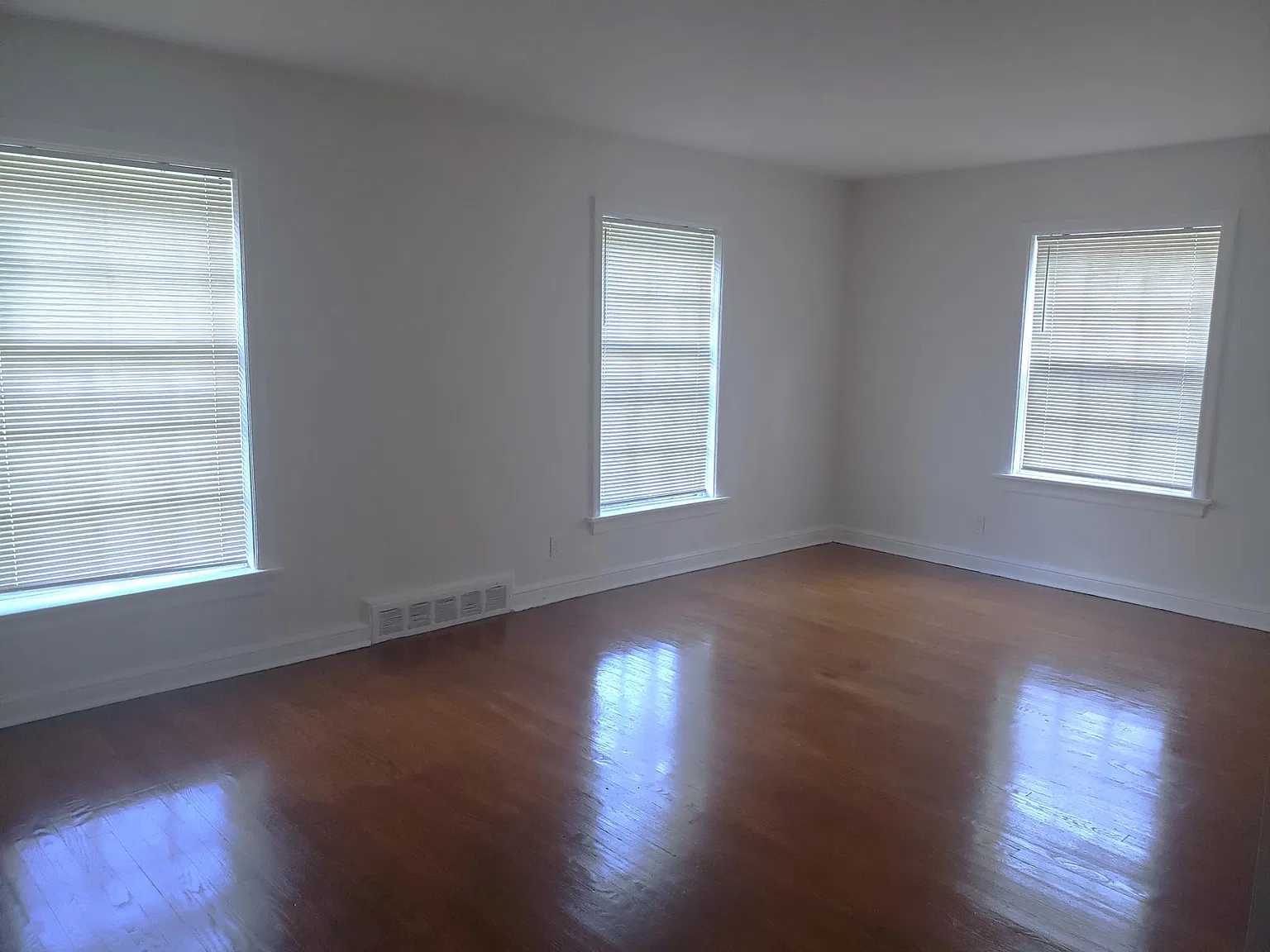 1 bed, 600 sqft, $850 — Photo 1