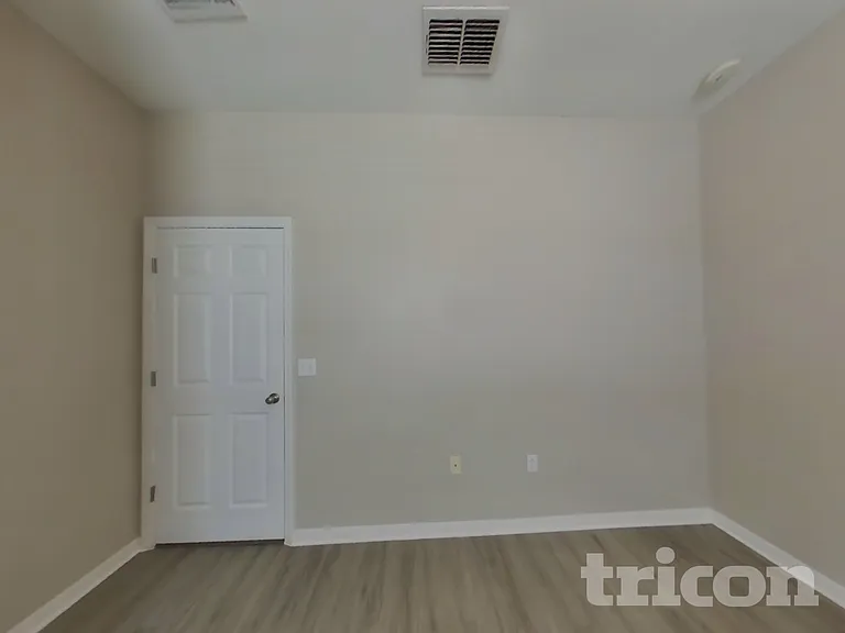 3491 Heath Dr — Photo 11
