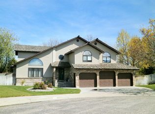 2751 Waterford Ct, Idaho Falls, ID 83404
