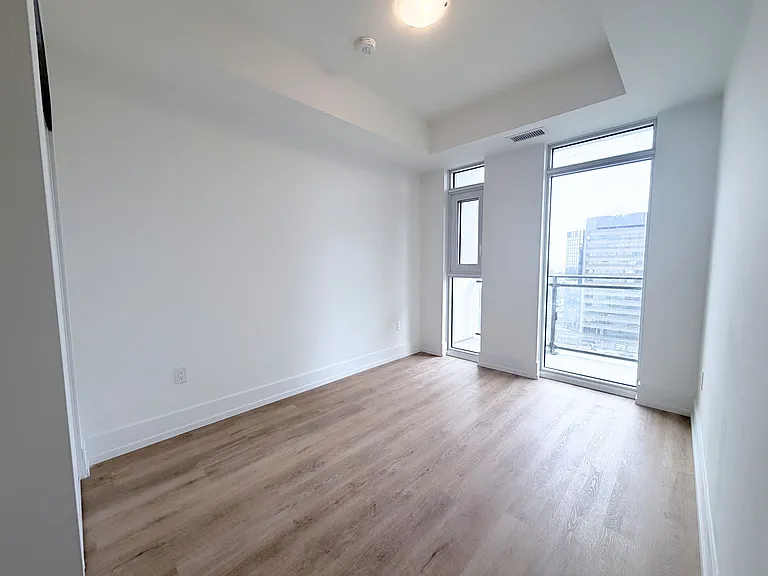 206 King St E #1108 — Photo 9
