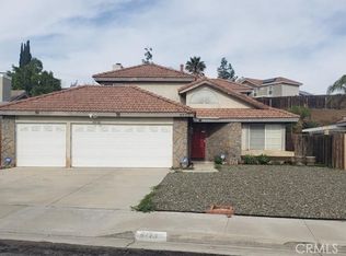 6773 Condor Dr, Riverside, CA 92509