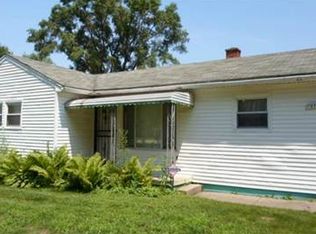 11311 Whitehorn St, Romulus, MI 48174