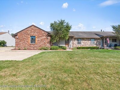 482 Red Cedar Blvd, Williamston, MI, 48895