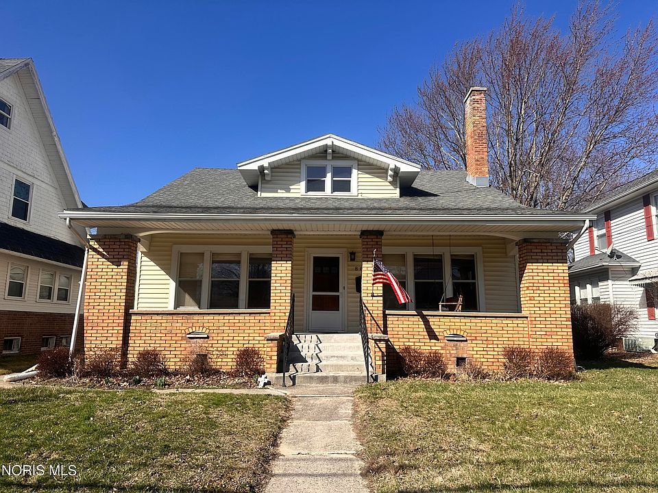 1st image of 807 N Main St