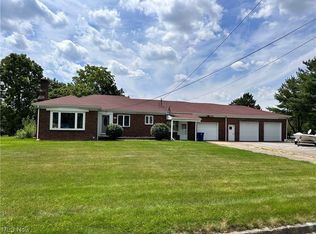 690 Martha Ave, Campbell, OH