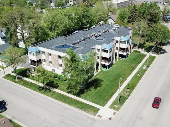 520 5th St SW Unit 317, Willmar, MN 56201