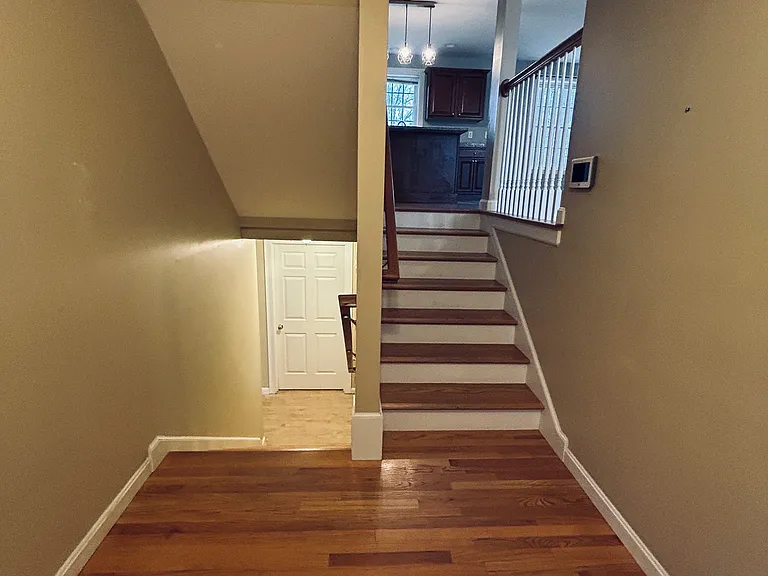 9 Morrison Ave — Photo 2