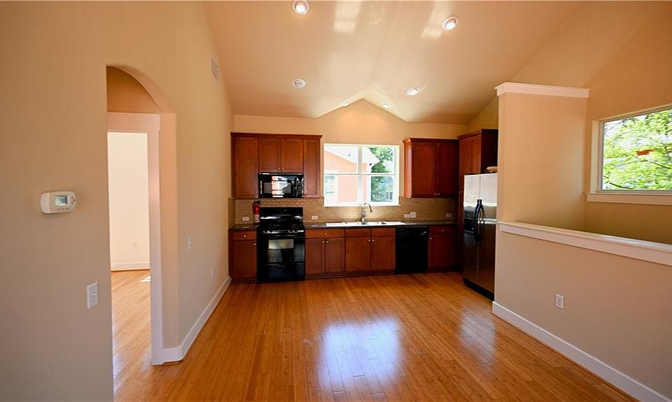 1st image of 1601 Miriam Ave Unit 117