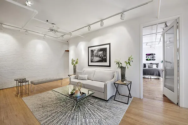 Sold by Town Residential | media 25