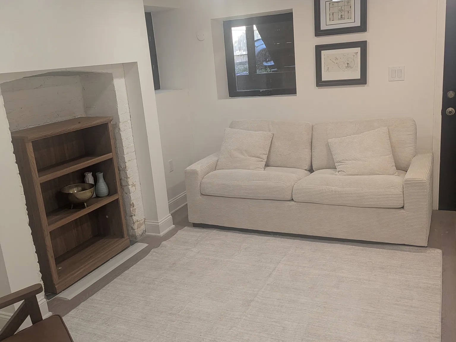 1 bed, 800 sqft, $2,100 — Photo 1