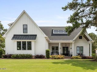 3799 Bay Colony Rd NE, Leland, NC 28451