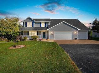 3158 Trenton Ln, Suamico, WI 54313