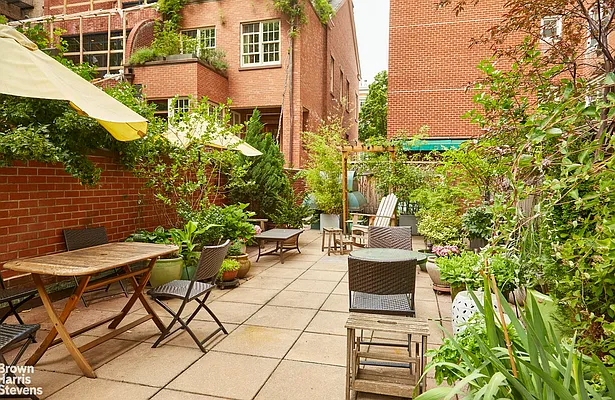 Sold by Brown Harris Stevens | media 19