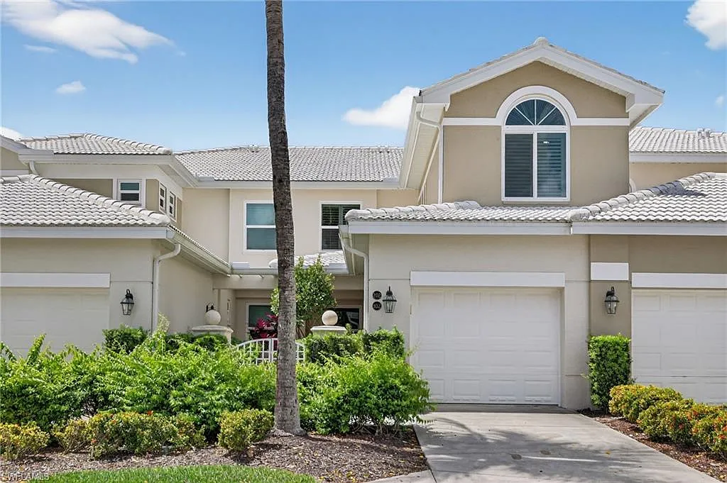3 bed, 2.0 bath, 1840 sqft, $3,100 — Photo 1