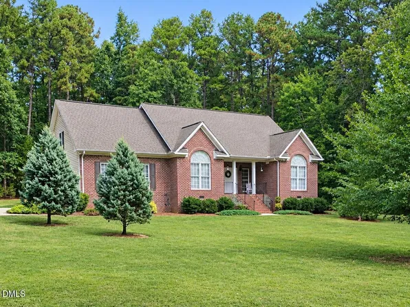113 Beechwood Dr, Youngsville, NC 27596