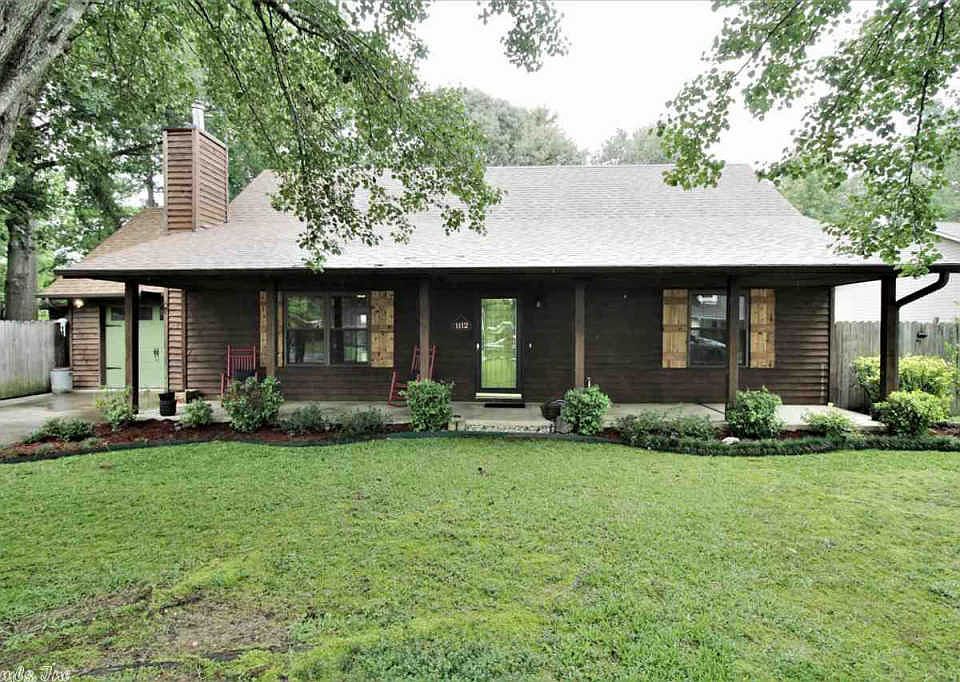 1st image of 1112 Jones Dr