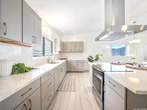 45-185 Lilipuna Rd APT A, Kaneohe, HI 96744