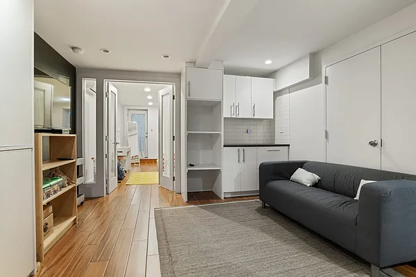 Rented by Corcoran | media 9