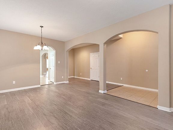 3rd image of 7414 Bering Landing Dr