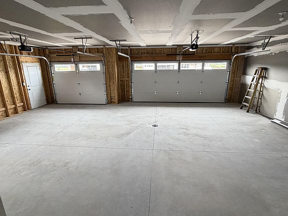 2nd image of 1755 Betty Jean Ln