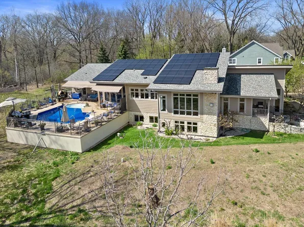 9112 3rd AVENUE, Pleasant Prairie, WI 53158