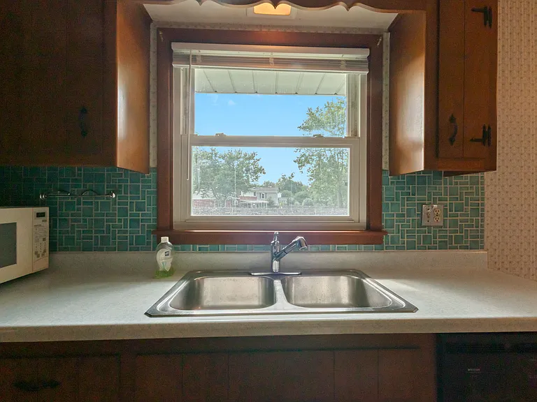 123 Ogden Ave — Photo 20