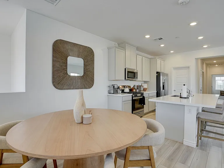 600 N Carriage Hill Dr #2160 — Photo 11