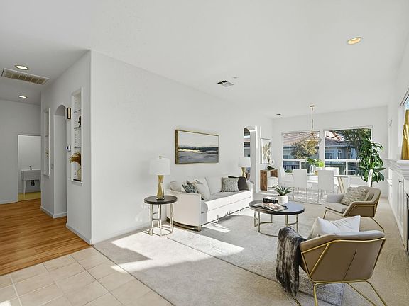 2nd image of 2044 Folle Blanche Dr