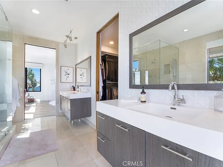 875 Avenida Salvador — Photo 22