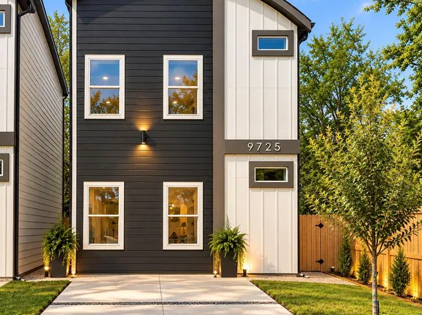9725 Turnbow A And #B, Houston, TX 77029