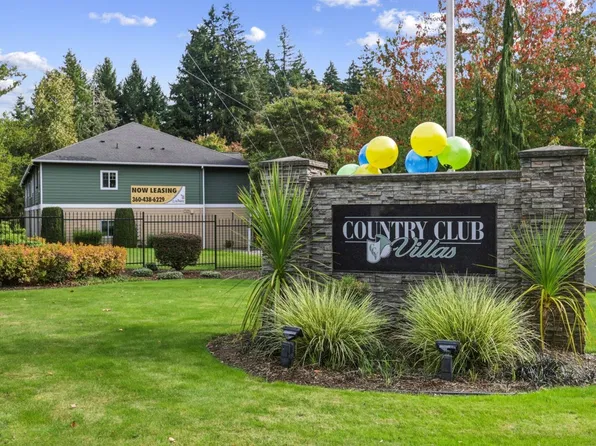 Country Club Villas