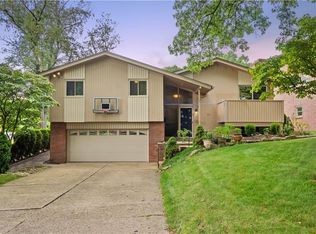 203 Beall Dr, Pittsburgh, PA 15236