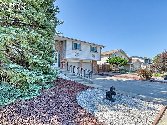 3rd image of 5255 Bunk House Ln