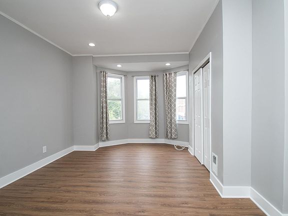 3rd image of 3717 N Gratz St