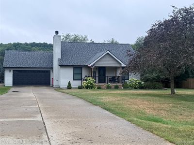 10240 Royce Way, Fenton, MI, 48430