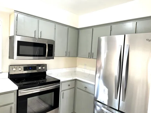 5201 S Macdill Ave APT 108, Tampa, FL 33611