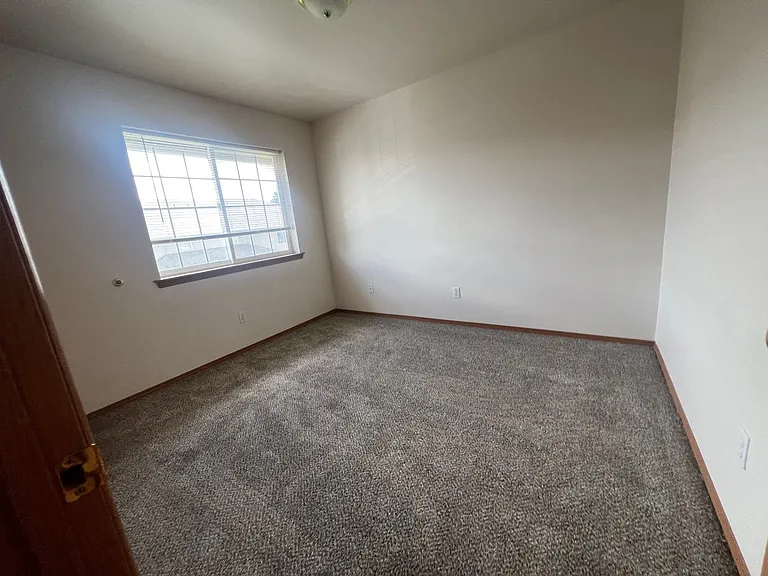 120 S 41st St #3 — Photo 13