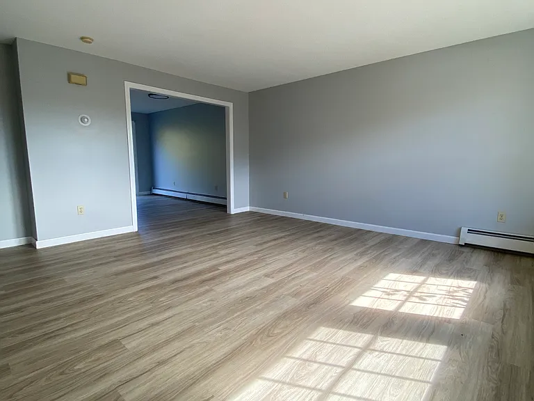 398 Old County Rd #1 — Photo 4