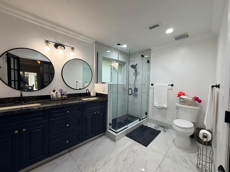 5142 NW 43rd Ave — Photo 44