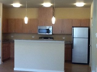 967 Discovery Cir NE UNIT 304, Issaquah, WA 98029