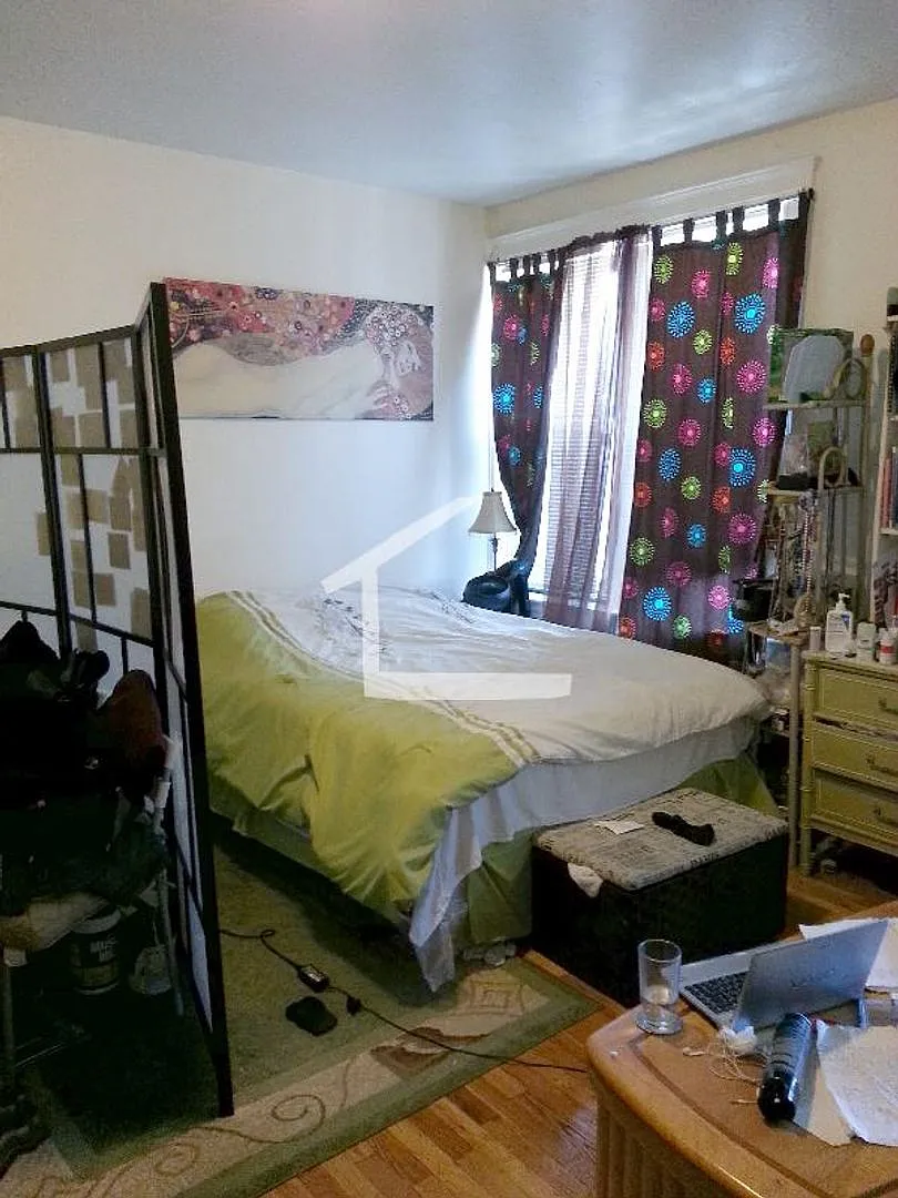 Studio on Brighton, Close to Everything!! — Photo 4