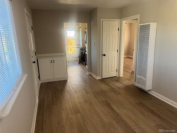 5th image of 1110 Quince Street