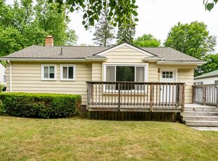 581 2nd Ave, Pontiac, MI 48340