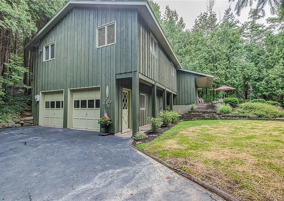 2nd image of 6448 Newell Hill Rd