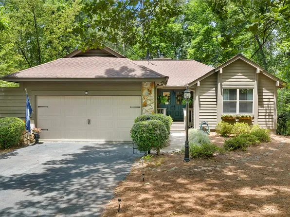 11 Pine Garden Way Dr, Salem, SC 29676