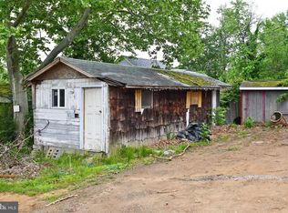 24 No Name St, Earleville, MD 21919