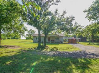 492 W Chestnut Rd, Goldsby, OK 73093